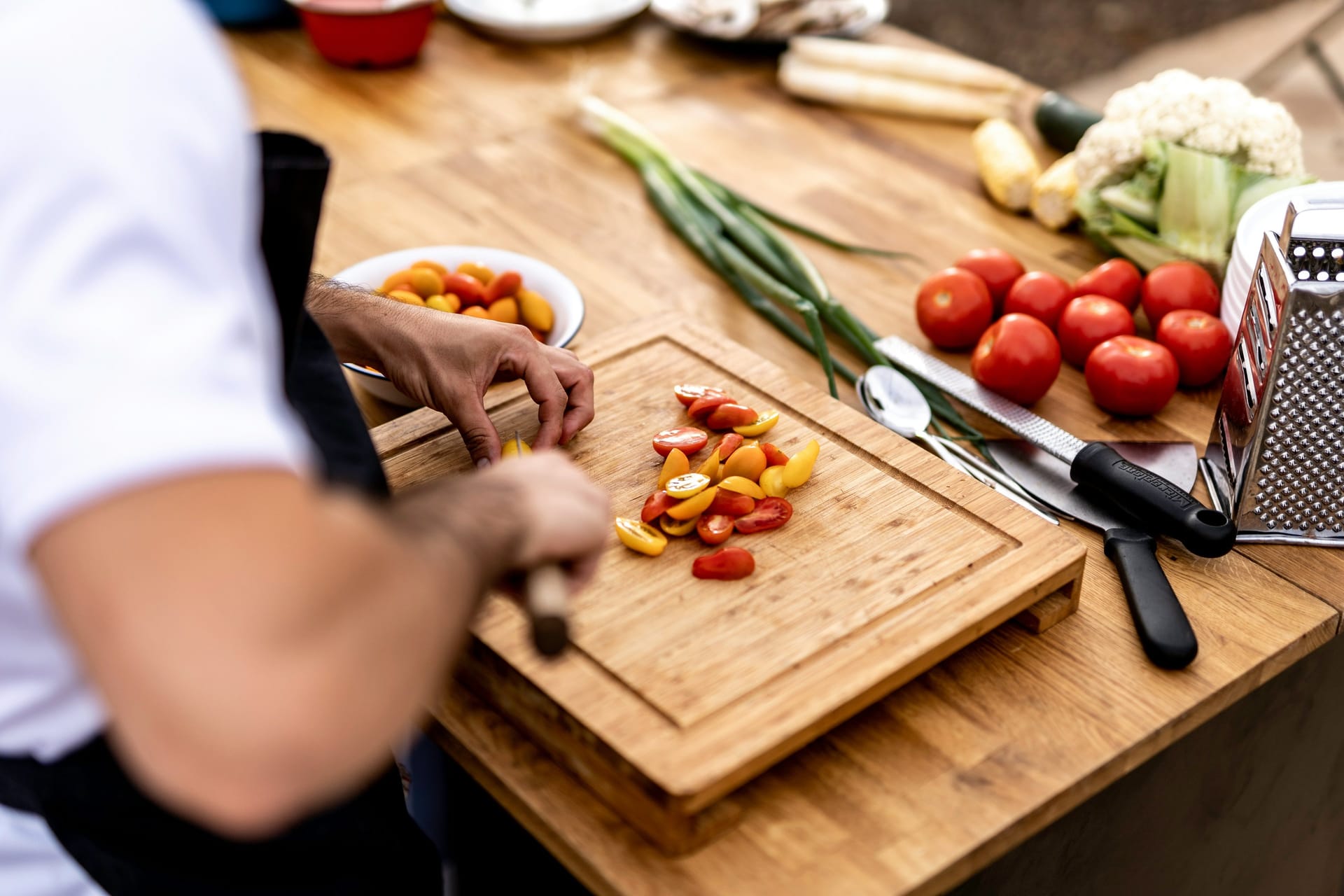 Frisch kochen Foto von Or Hakim auf Unsplash